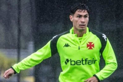 Vasco libera, e três jogadores não atuam mais pelo clube