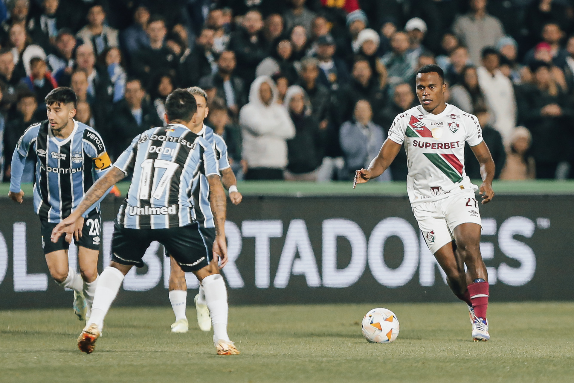 O Fluminense perdeu para o Grêmio no jogo de ida da oitavas de final da Libertadores - Lucas Merçon/Fluminense FC