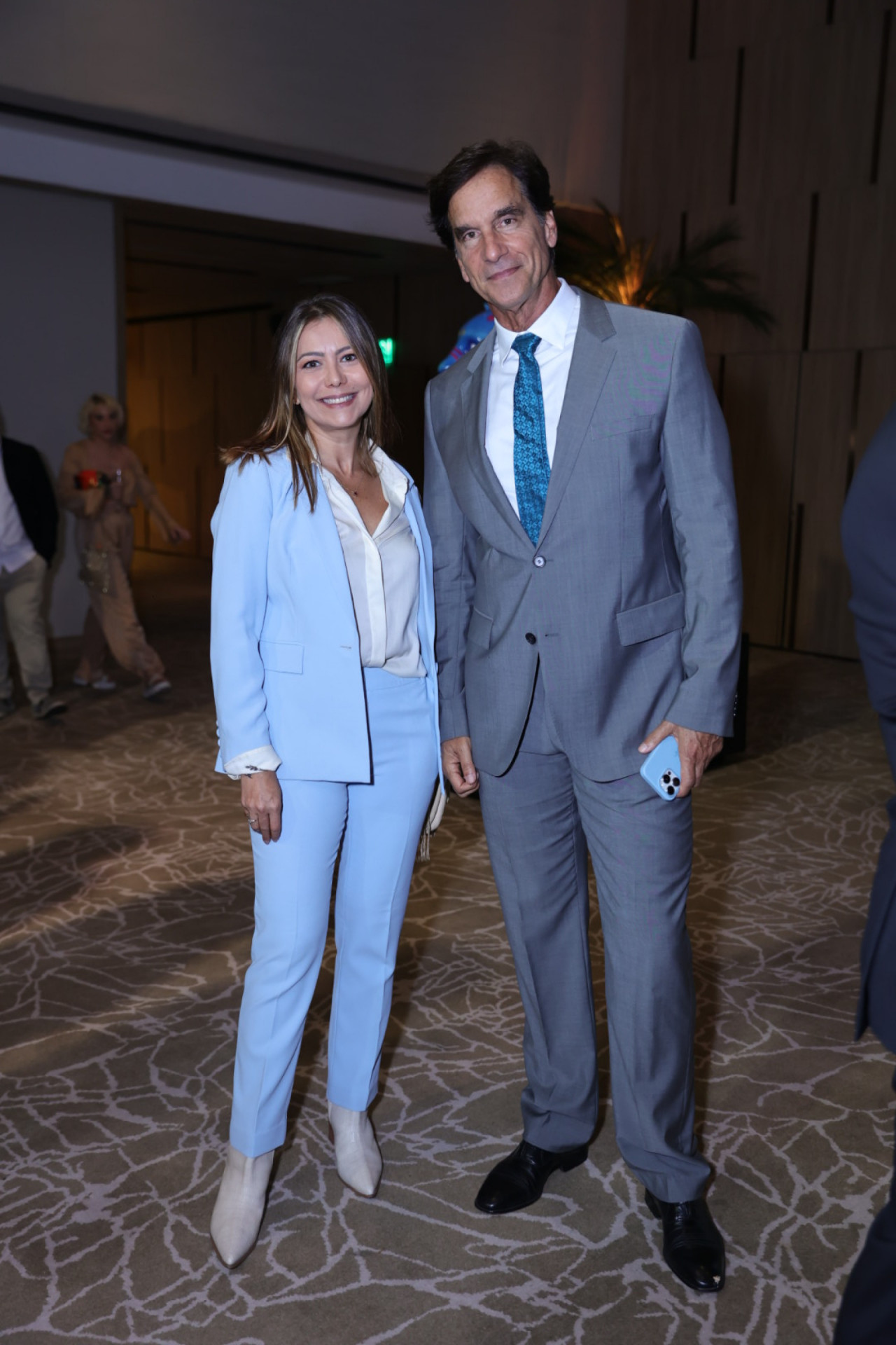 Simone Soares e Victor Fasano - Anderson Bordê / AgNews