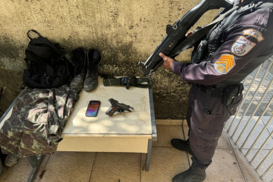 Suspeito de gerenciar tráfico é preso com arma no Belmonte, em Volta Redonda
