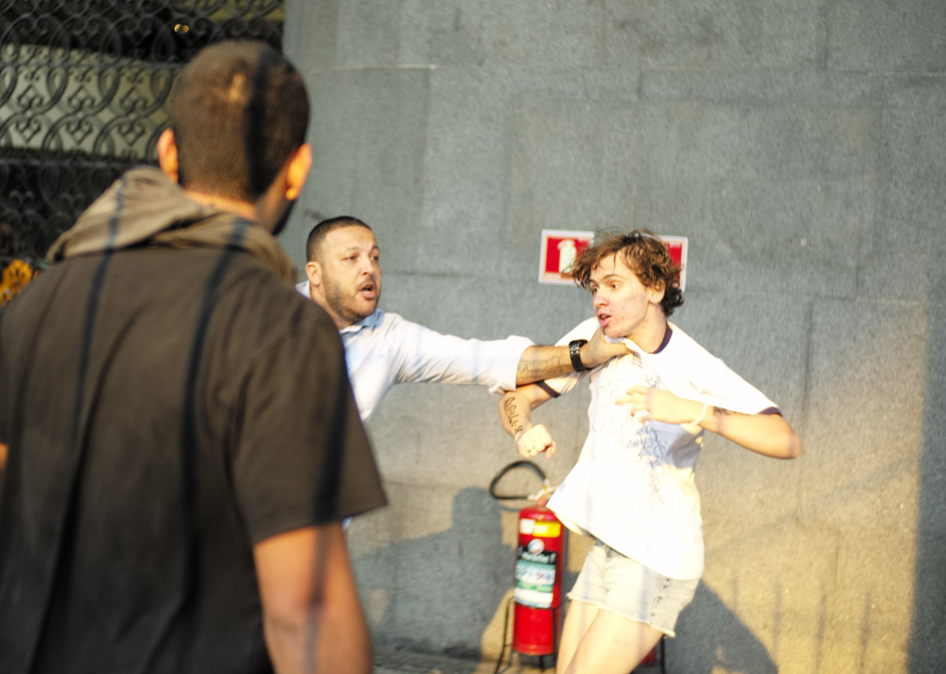 Manifesta&ccedil;&atilde;o de estudantes termina com invas&atilde;o a pr&eacute;dio da Faperj, no Centro - Pedro Teixeira/Ag&ecirc;ncia O Dia