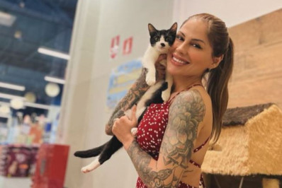 Campeã do BBB 14 alfineta Davi Brito por desistir de cursar medicina: 'Nunca foi sonho'