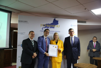 Prefeito de Caxias participa de congresso municipal de procuradores