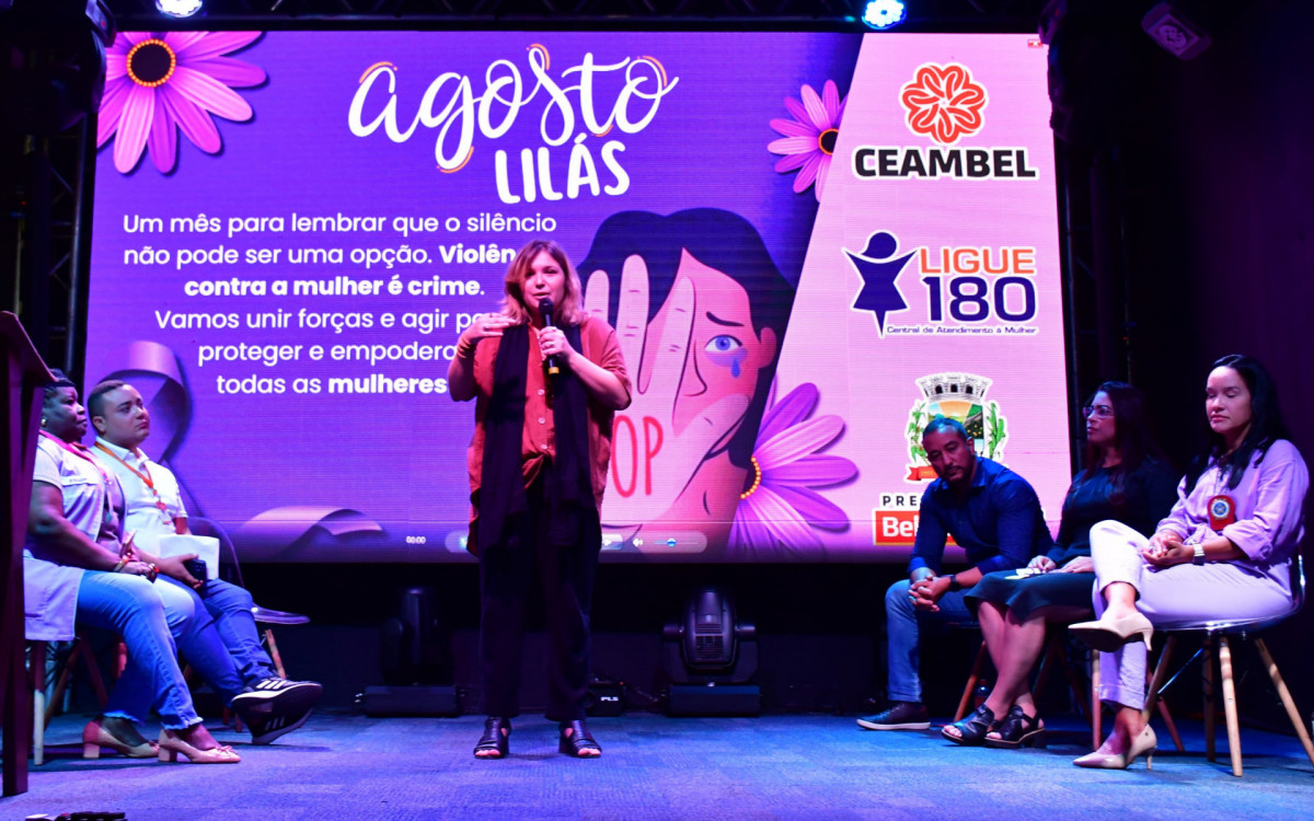 A superintendente estadual da Mulher, Giulia Luz, participou do encontro alusivo ao Agosto Lilás