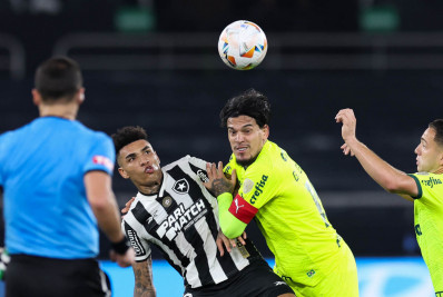 Gómez projeta duelo com o Botafogo na Libertadores e ressalta: 'Está aberto'