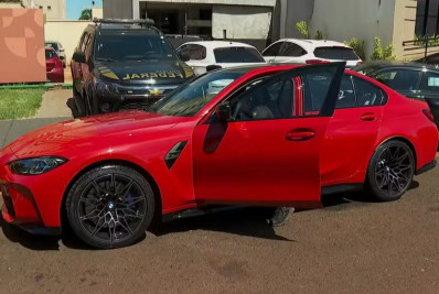 Justiça leiloa Porsche, BMW e mais 17 veículos de luxo de quadrilha ligada ao PCC