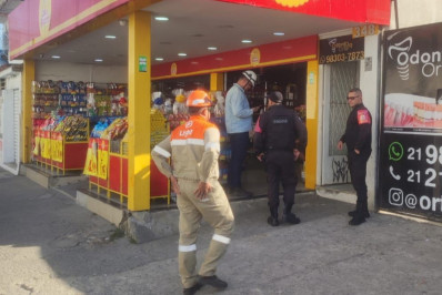 Light encontra 'gato de luz' em loja de biscoitos na Zona Oeste