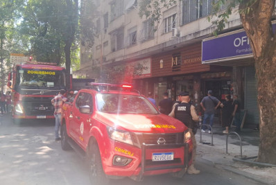 Incêndio atinge apartamento em importante via de Botafogo