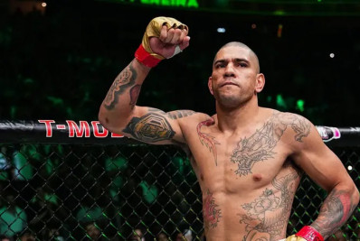 Alex Poatan anuncia camp visando próximo duelo no UFC: 'Vejo vocês em breve'