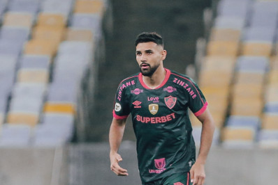 Ignácio é substituído com dores no joelho e será reavaliado neste domingo