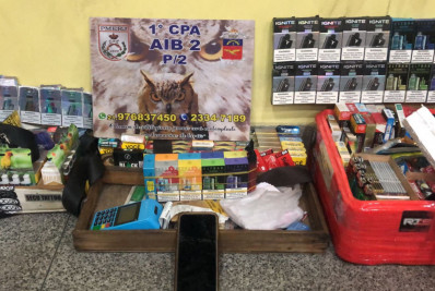 Traficantes disfarçados de ambulantes são presos em Botafogo 