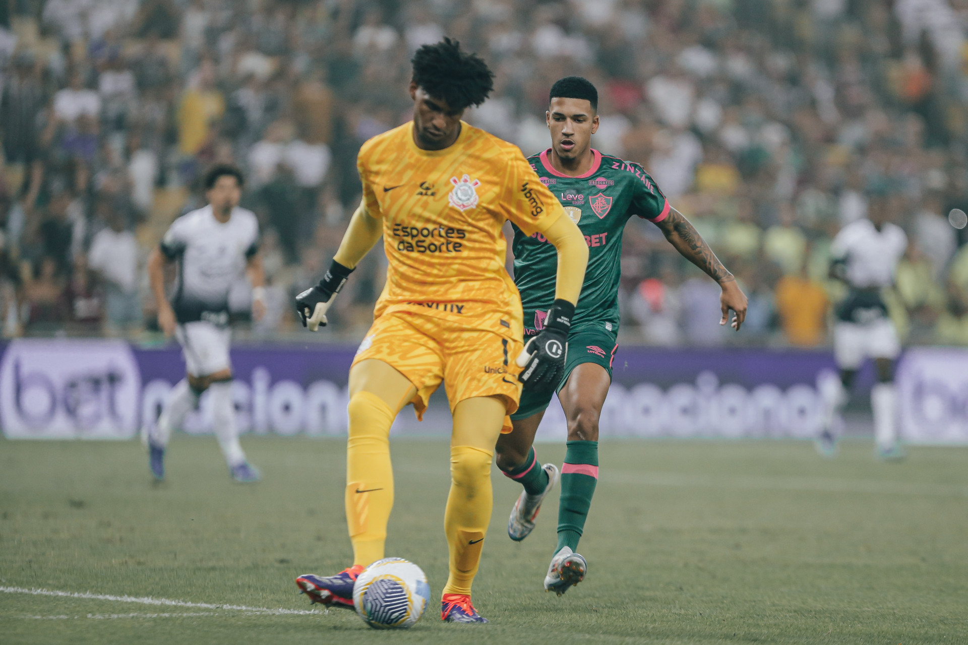 Fluminense e Corinthians se enfrentaram neste s&aacute;bado (17), no Maracan&atilde;, pela 23&ordf; rodada do Brasileir&atilde;o - Lucas Mer&ccedil;on/Fluminense FC