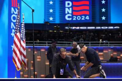 Polícia adota rigoroso cordão de segurança para convenção democrata em Chicago