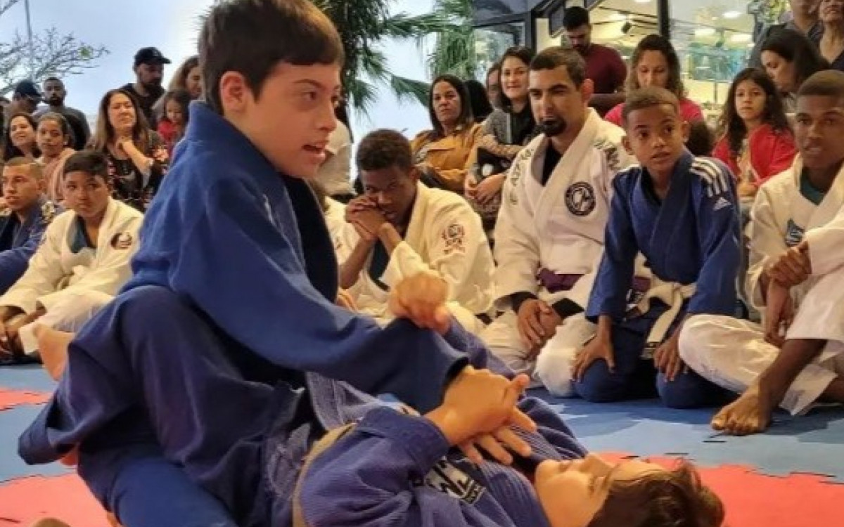 As demonstra&ccedil;&otilde;es de jiu-jitsu e capoeira ser&atilde;o um verdadeiro espet&aacute;culo de empoderamento, mostrando que a inclus&atilde;o vai al&eacute;m das palavras - Foto: Divulga&ccedil;&atilde;o / Arquivo