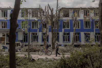 Ucrânia ordena saída de famílias com crianças de cidade estratégica do leste do país