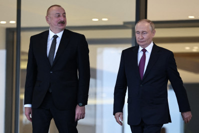 Putin oferece ajuda ao Azerbaijão para alcançar acordo de paz com a Armênia