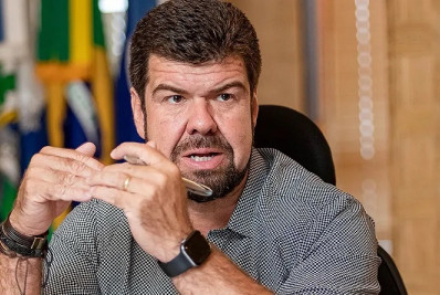 Pesquisa Paraná: Welberth Rezende dominando corrida eleitoral em Macaé