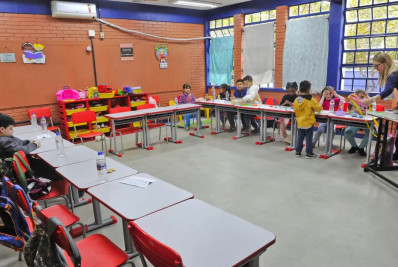 Porto Alegre retoma aulas em todas as escolas atingidas pela enchente