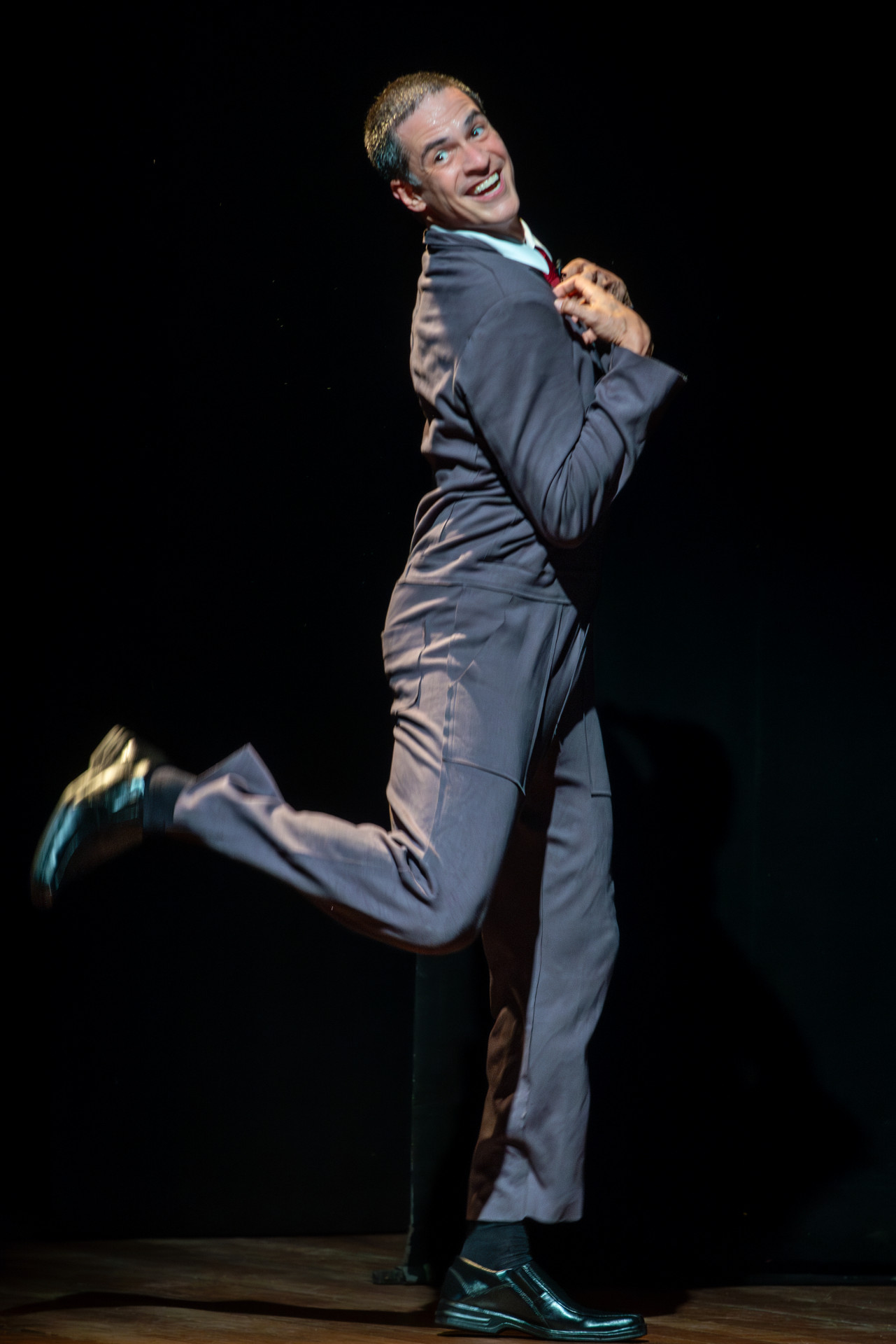 Mateus Solano no espetáculo 'O Figurante' - Dalton Valerio / Divulgação