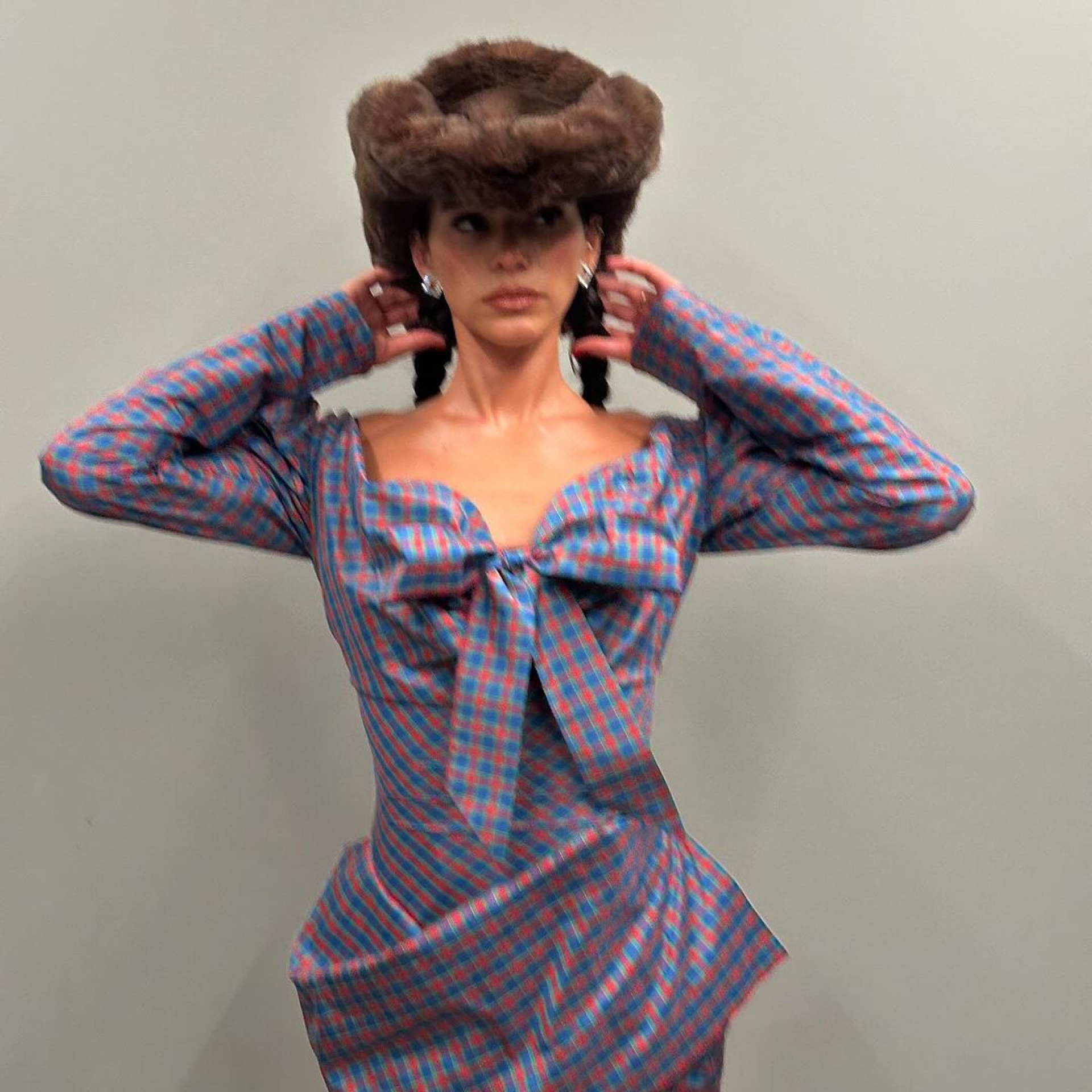 Bruna Marquezine curte festa junina e dá beijão em João Guilherme - Reprodução / Instagram