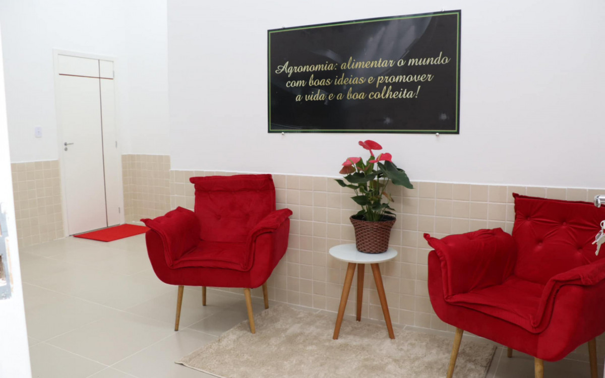 Inauguração da Escola Bilíngue Municipal com Orientação em Agronegócio e Turismo Rural 