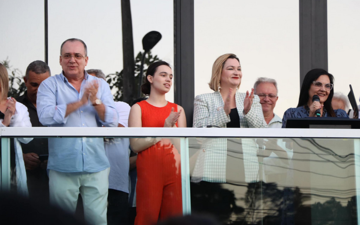 Inauguração da Escola Bilíngue Municipal com Orientação em Agronegócio e Turismo Rural 