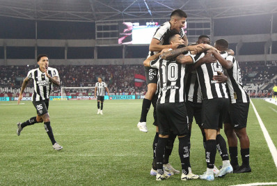 Botafogo vê calendário complicado e ainda não jogou à tarde no Nilton Santos