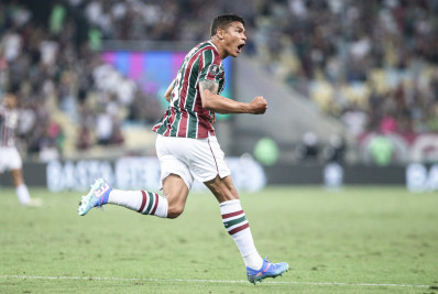 Fluminense bate o Grêmio nos pênaltis e vai às quartas da Libertadores