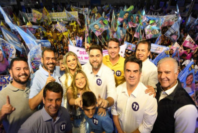 Lançamento oficial da candidatura de Wladimir reúne cerca de 30 mil pessoas