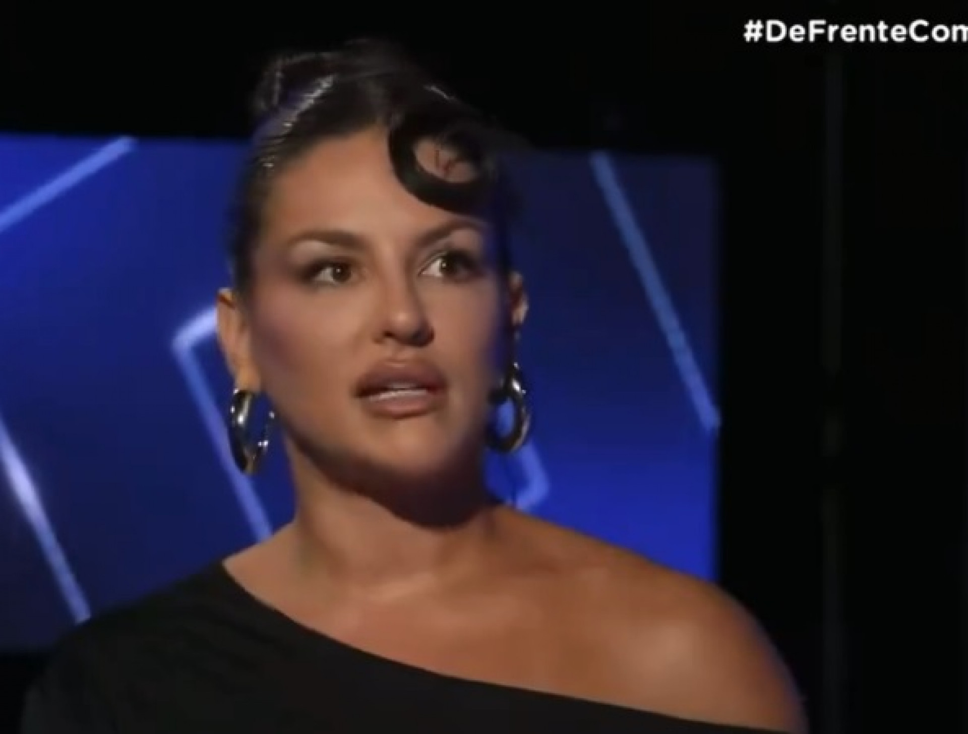 Kéfera durante o 'De Frente com Blogueirinha' - Reprodução de vídeo