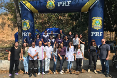 Comando em Saúde presta mais de 100 atendimentos em ação na BR-101