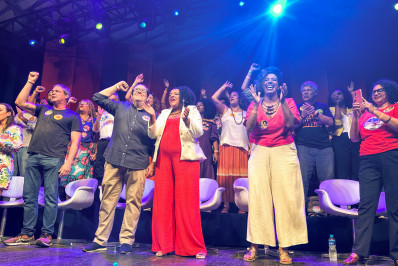 Talíria Petrone prestigia lançamento da campanha do PSOL à prefeitura do Rio de Janeiro