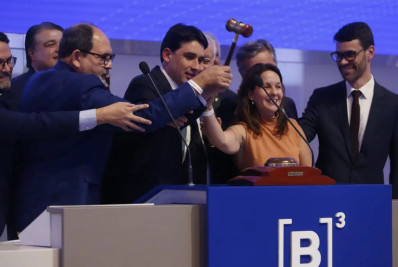 Governo federal arrenda em leilão cinco terminais portuários