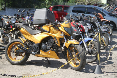 São Gonçalo realiza leilão de veículos em setembro