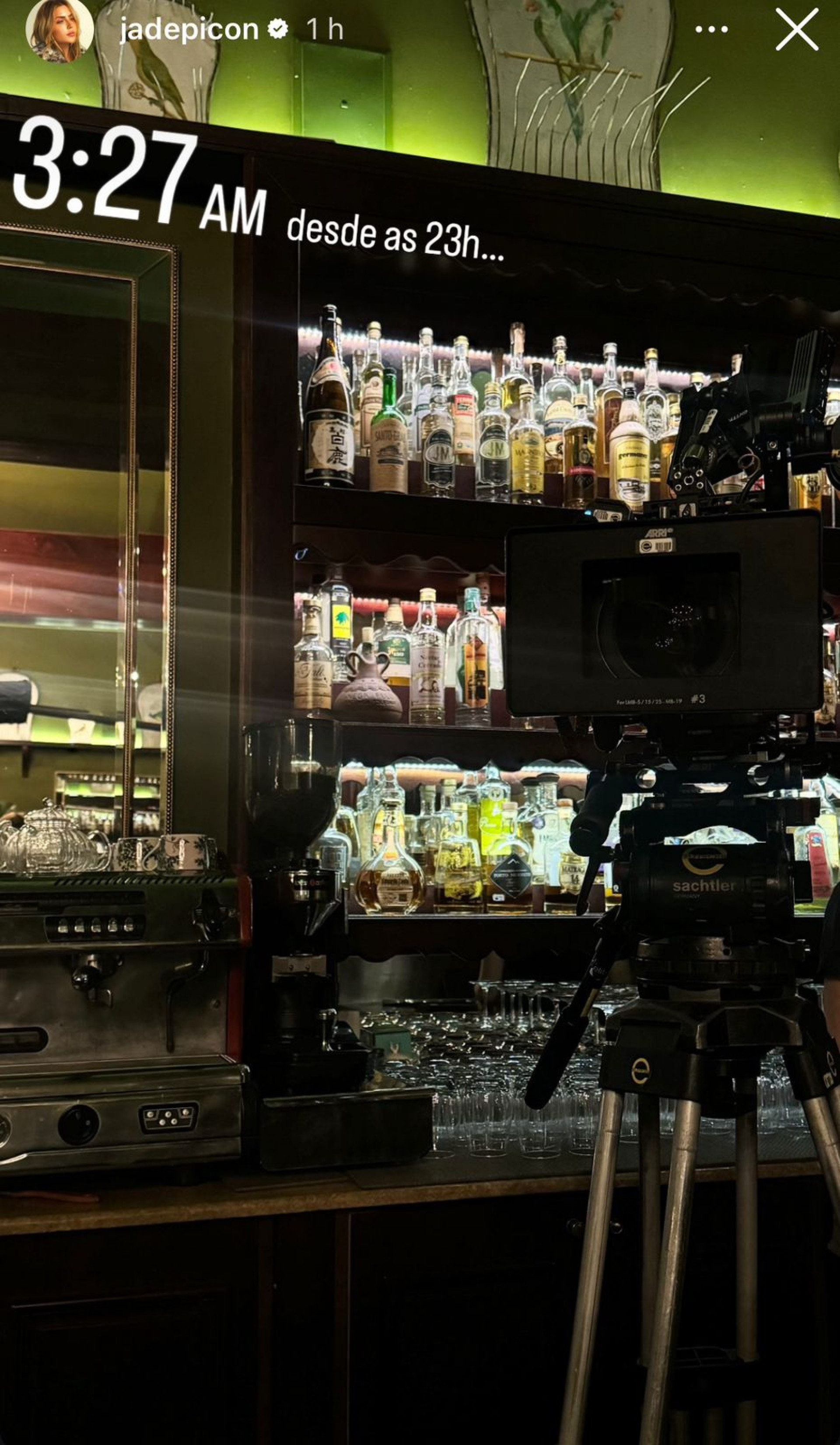 Jade Picon durante gravações do seu primeiro filme - Reprodução / Instagram