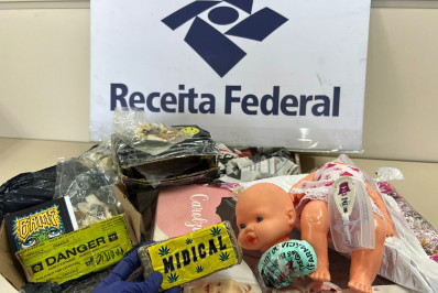 Receita Federal apreende R$ 29 mil em drogas escondidas na cabeça de boneca 