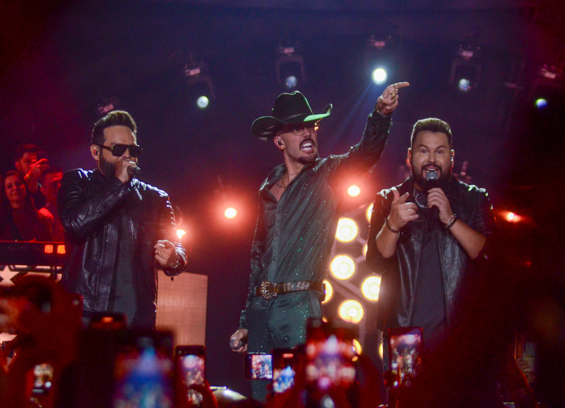 Luan Pereira participa da gravação do DVD de Diego e Arnaldo  - Araújo / Agnews