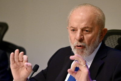 Com impasse entre Moraes e Musk no X, Lula divulga perfis em outras redes