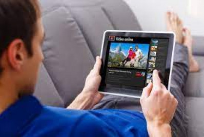 Entediado? Ficar 'preso' nos vídeos nas redes sociais pode te deixar ainda pior, diz estudo