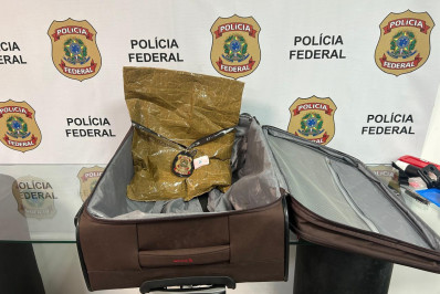 Policia Federal prende homem com 2 kg de cocaína no Galeão