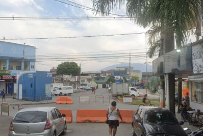 Homem é morto a tiros em praça de Belford Roxo