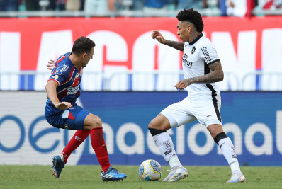 Em jogo com muitas chances, Botafogo empata com o Bahia e perde a liderança do Brasileiro