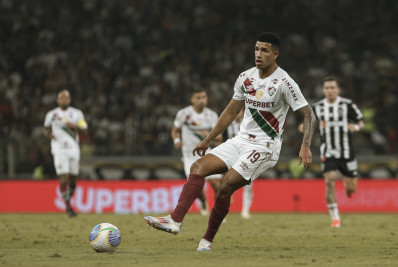 Clubes europeus monitoram situação de Kauã Elias, do Fluminense