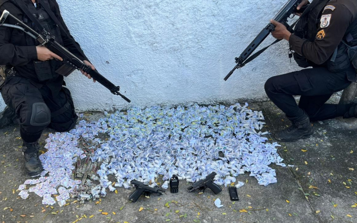 Material apreendido durante a ação desta terça-feira (27)