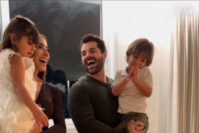 Alok chama atenção da web por comemoração simples