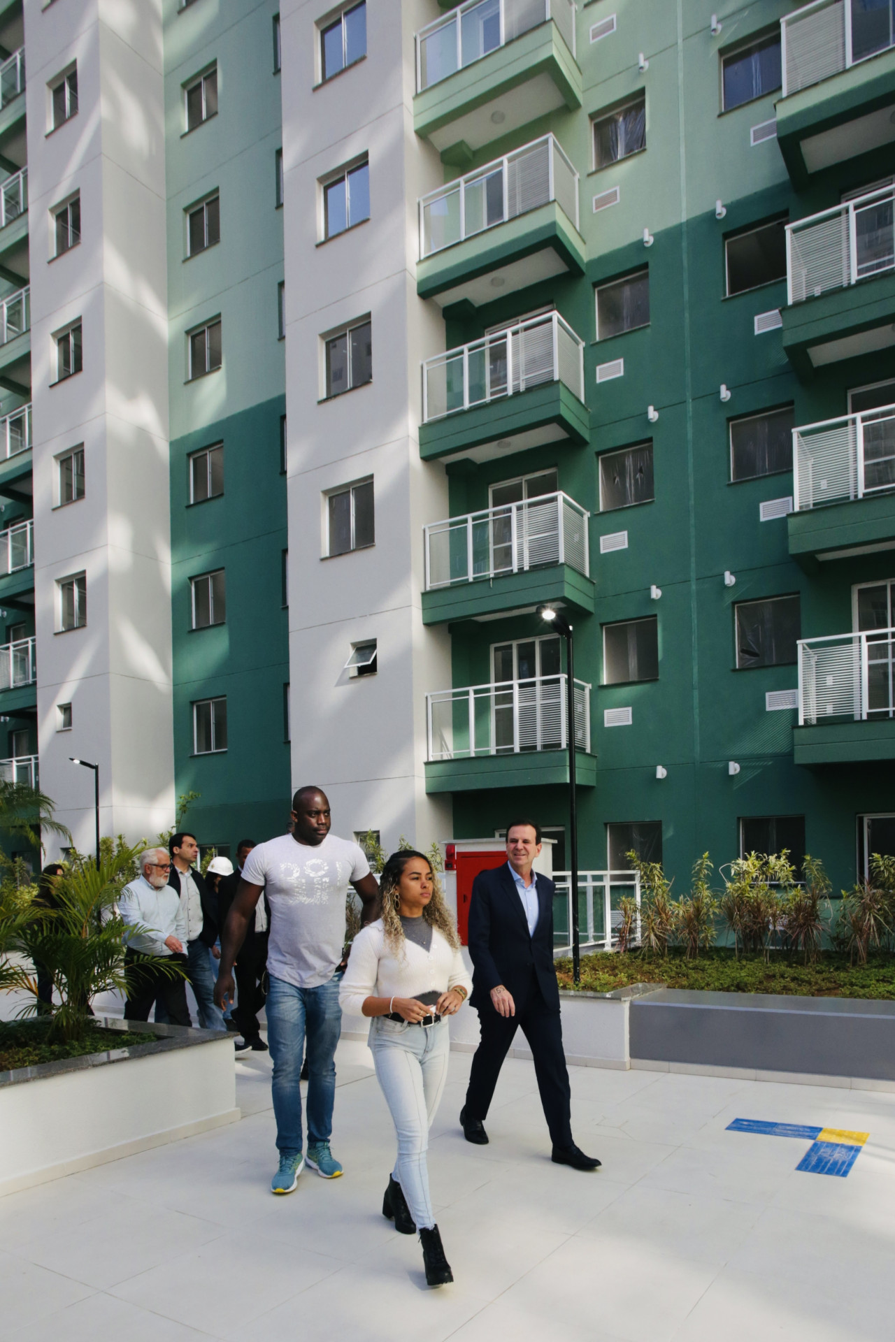 Eduardo Paes (PSD) visitou, na manhã desta terça-feira (27), o residencial Rio Wonder, na Zona Portuária - Divulgação/Tata Barreto