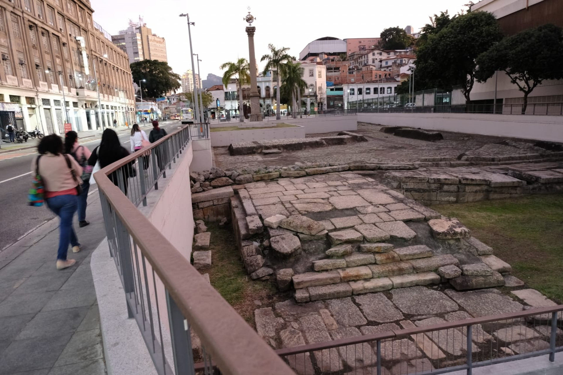 BNDES vai assinar um contrato para obras no Cais do Valongo, local histórico do Centro do Rio
 - Pedro Teixeira / Agência O Dia