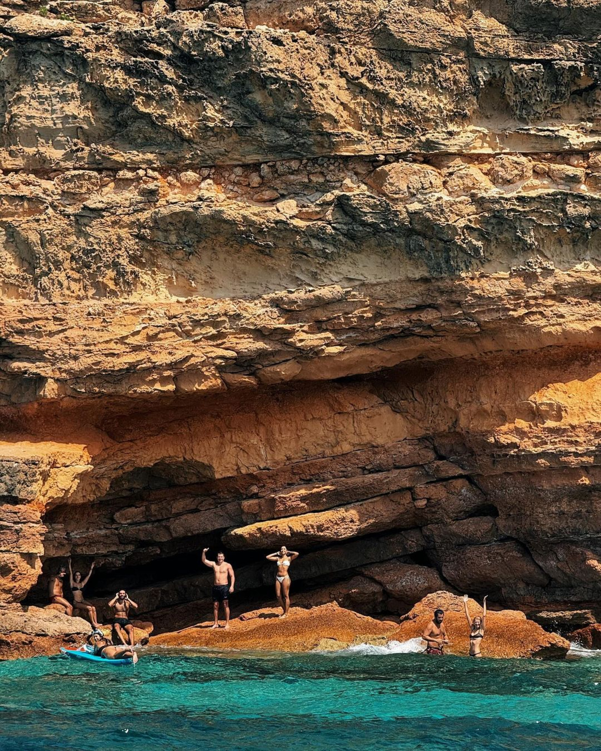 Casal aproveitou as ilhas paradisíacas de Ibiza  - Reprodução / Instagram