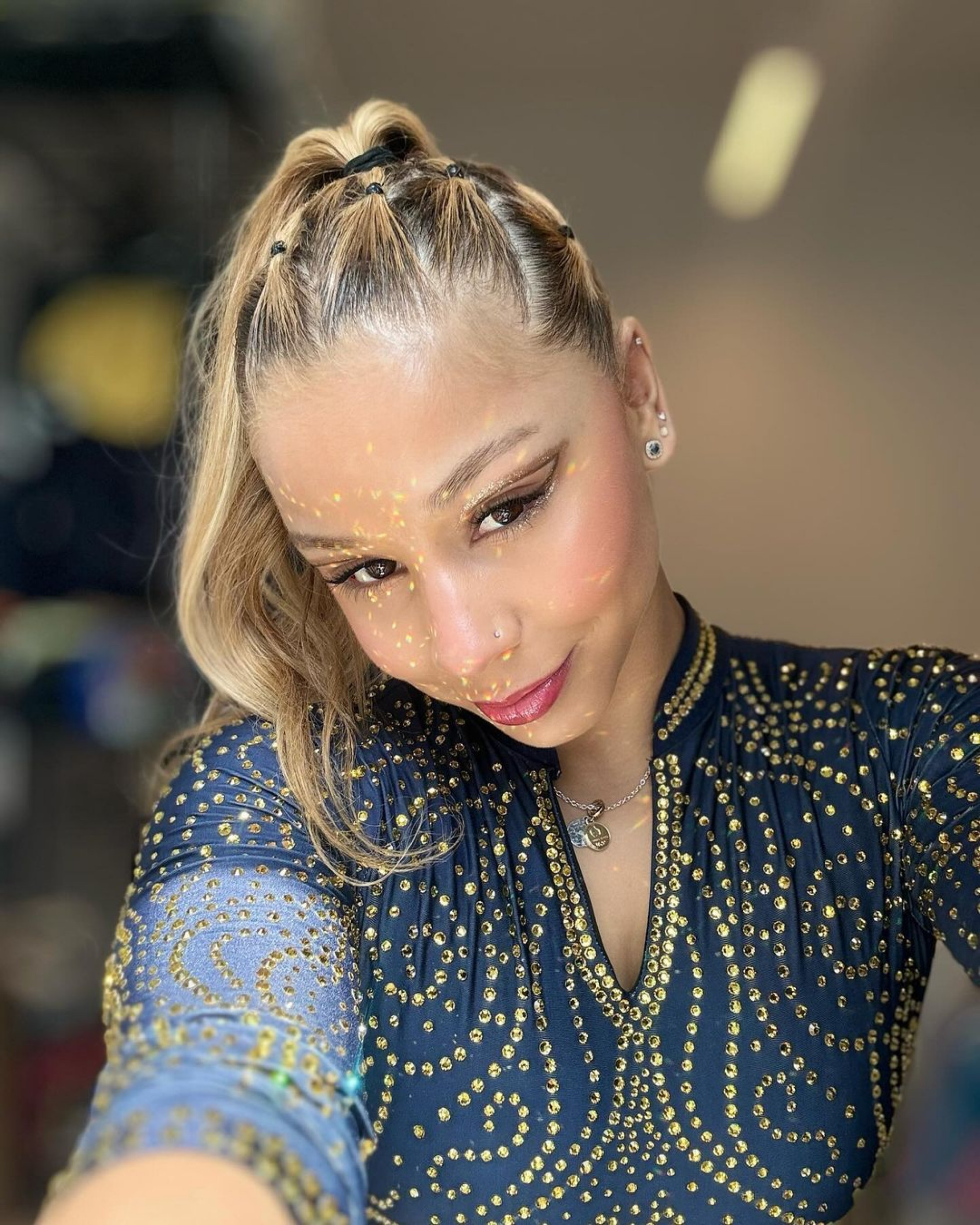 Flavia Saraiva cria perfil em aplicativo de namoro  - Reprodução / Instagram