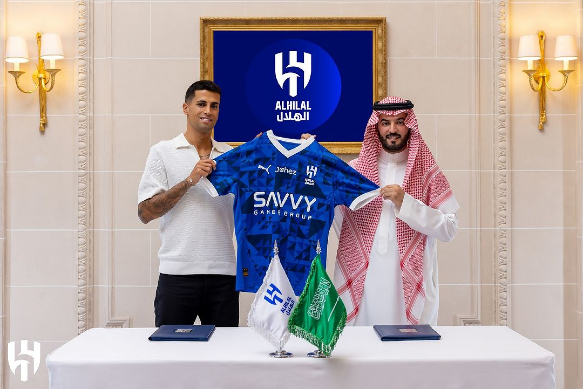Al-Hilal anuncia contratação de João Cancelo  - Reprodução / Instagram
